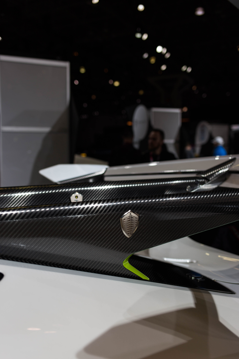 Illustration for article titled The Koenigsegg Jesko's Wing Is Big and Absurd and I'm Obsessed With It